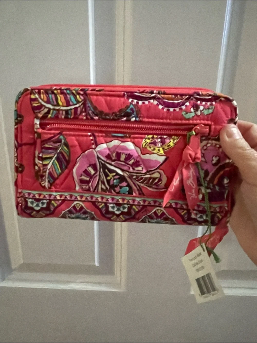 Vera Bradley Pink Quilted Floral Paisley Wallet - Picture 4 of 5